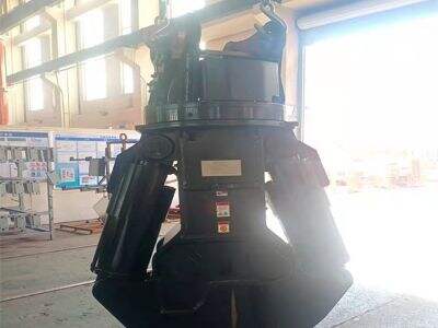Ce qui rend le pouce hydraulique idéal pour la manutention de matériaux avec une pelleteuse