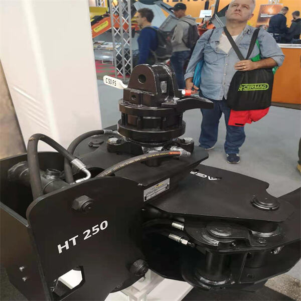Built to last and withstand heavy-duty use, a rotating grapple is a worthwhile investment for any excavator.