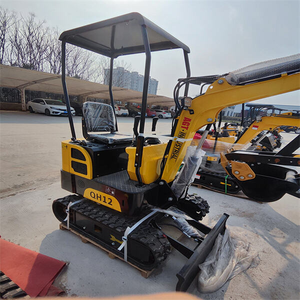 The Benefits of the QH12 Mini Excavator