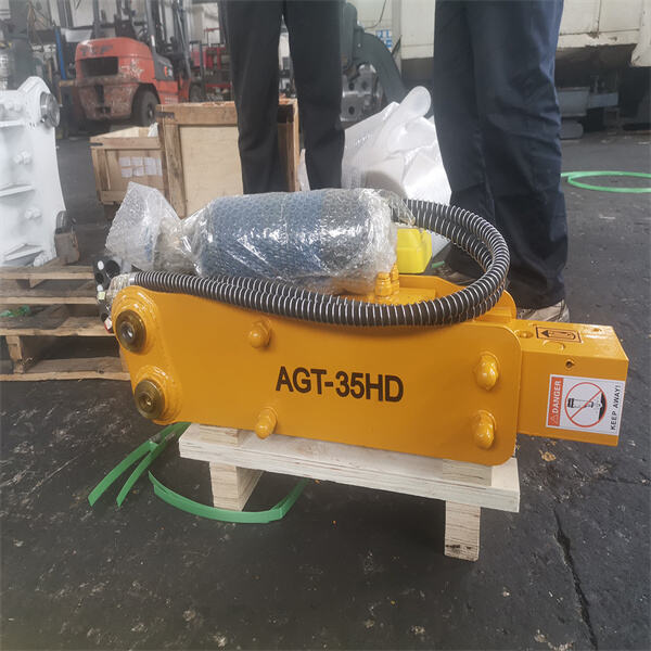 Powerful and Efficient Excavator Hydraulic Breakers