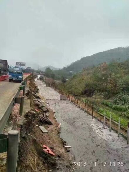 Foamed concrete road bridge highway filling