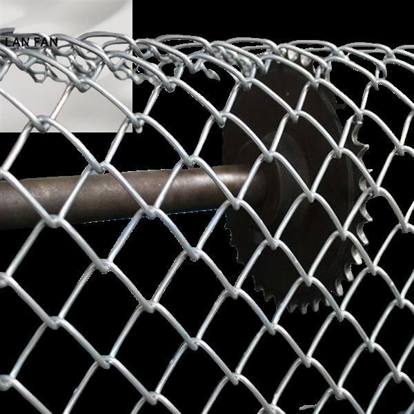 Advantages of a 4 ft Chain Link Fence