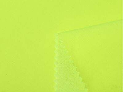 Cur Textus Softshell Tribus Stratis Praestat Textum Coatum Tradi­tionalem