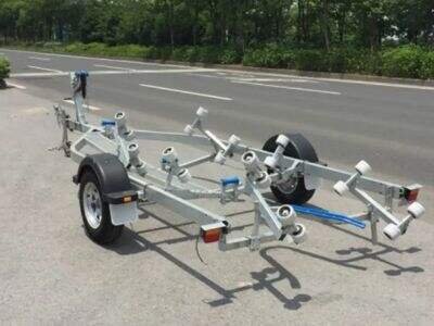 Aluminium boat trailers for transport of jet skis and other water toys