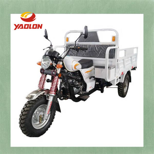 The Adventure of Gasoline Motor Tricycles