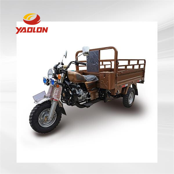 Disfruta de paseos más largos con una cabina de motocicleta que te proteja del viento.