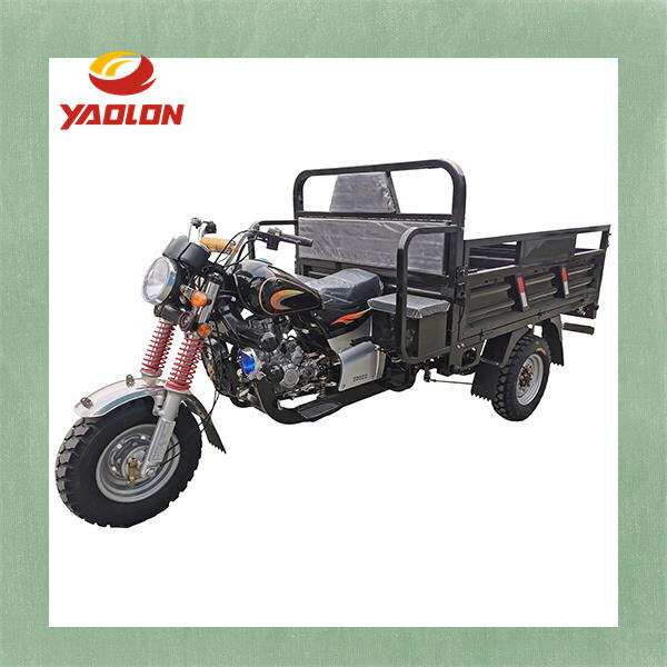 Mmiri Mgbebu na-eme 300cc Motorcycle Engine