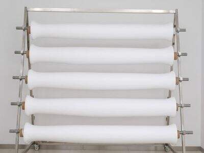 How Leading HEPA Media Manufacturers Maintain Uniform Pore Size