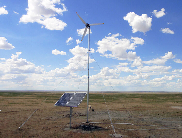 25KW Solar and Wind Turbine Hybrid System for Farm supplier