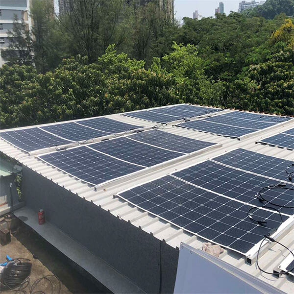 Harnas de energie van de zon waar dan ook met een 200w flexibele zonnepaneel