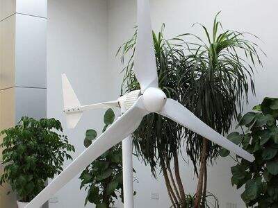 Top 3 dostawców hybrydowych systemów słoneczno-wiatrowych w Polsce