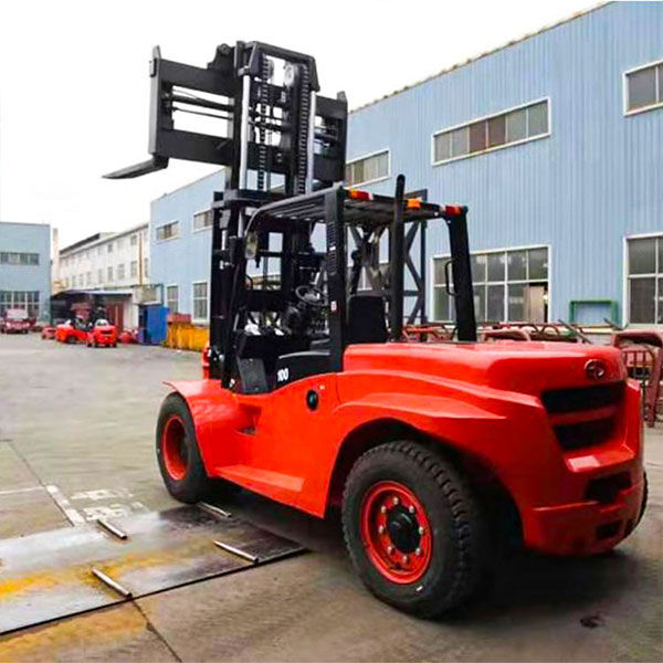 Utilizing a 10 Ton Forklift