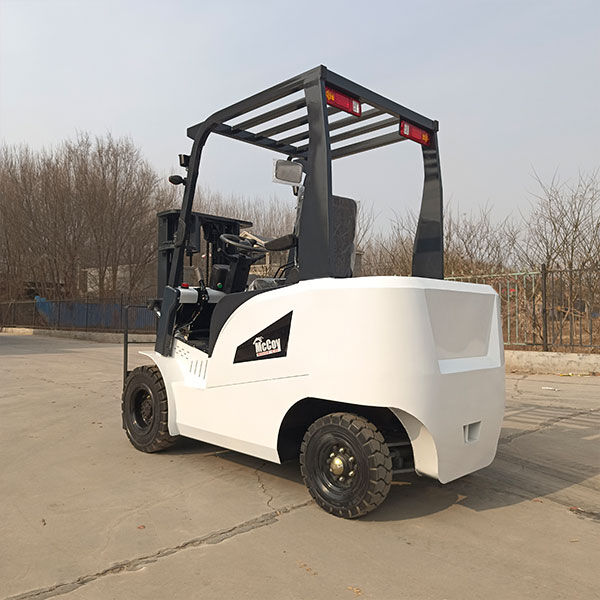 How to Use Portable Electric Forklifts?