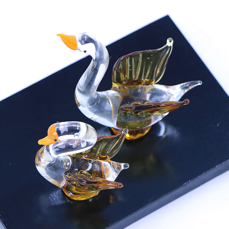 Miniature Wholesale Blown Murano  Flat Cheap Glass Swan Ornament factory