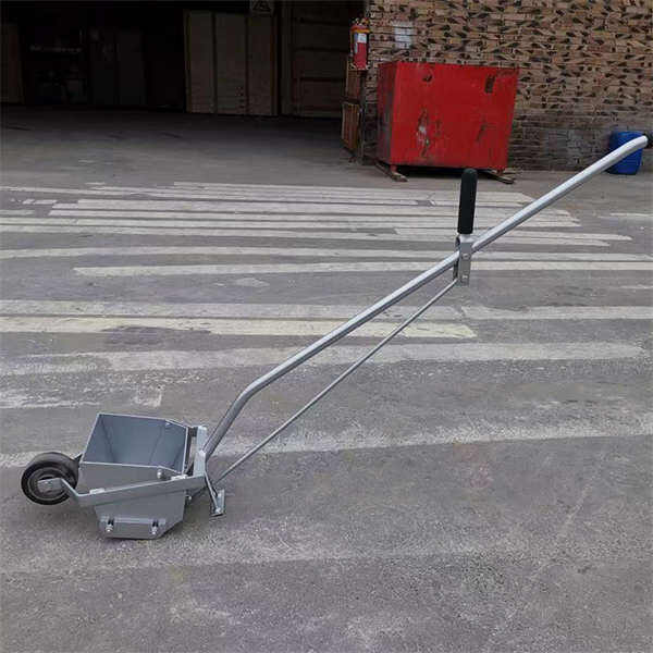 Maximum Quality with Thermoplastic Road Line Marking Machines