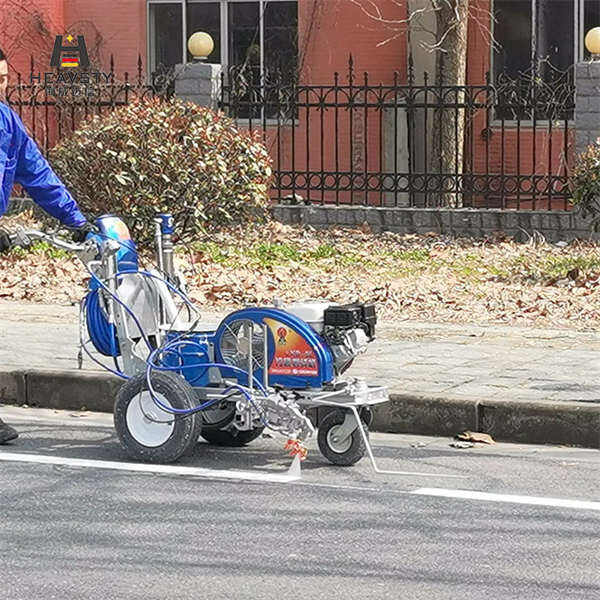 Gagnez du temps et de l'argent avec une machine de marquage routier automatisée