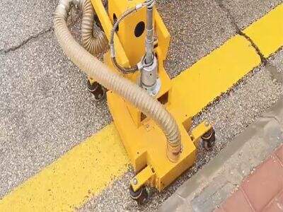 Push-Type vs. Self-Propelled Road Marking Machines: Pros and Cons