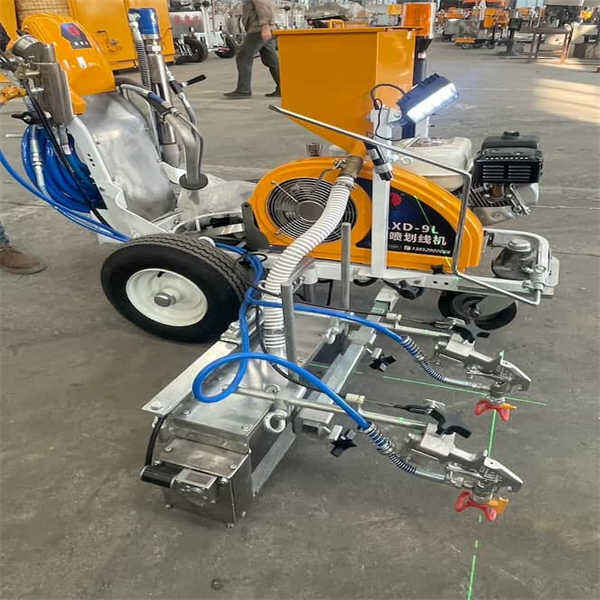 تحويل حافة الطريق الخاصة بك بمرور واحد - باستخدام آلة طلاء الحواف