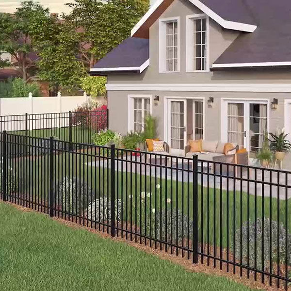 How to Use An Aluminium Picket Fence