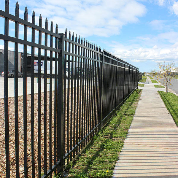 Safety Features of Black Fence Aluminum