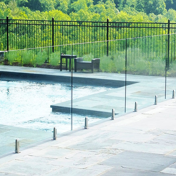 How to Use Glass Railing