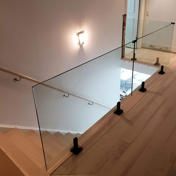 Usage of Glass Railing: