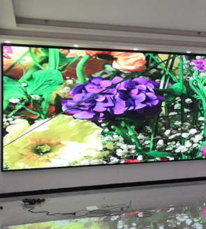 Augmented Reality 3D Display: Enhancing Our Perception of the Real World