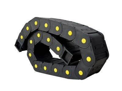 Pourquoi les chaînes porte-câbles sont essentielles dans les systèmes de pont roulant