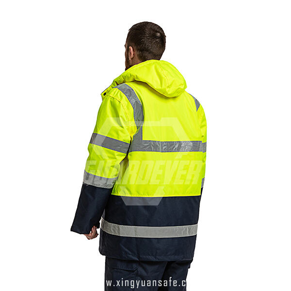 Safety Features when it comes to Hi Vis Heated Coat: