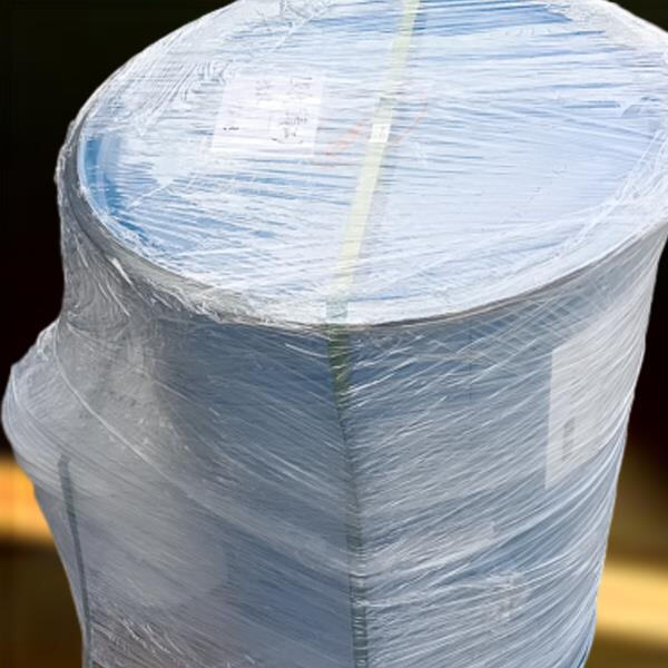 Ta klester deluje na širok razpon površin, od drevesa do metala do fiberglassa in več.