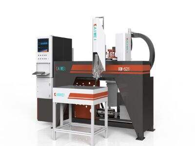 لماذا أصبحت آلات إغلاق الفقاعات الآلية معدات قياسية في مصانع المصنّعين الأصليين (OEM)