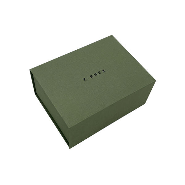 Keep your clothes organized and tidy with the magnetic hamper box.