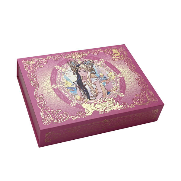 Faites battre son cœur plus vite avec une boîte-cadeau de Saint-Valentin qu'elle adorera.