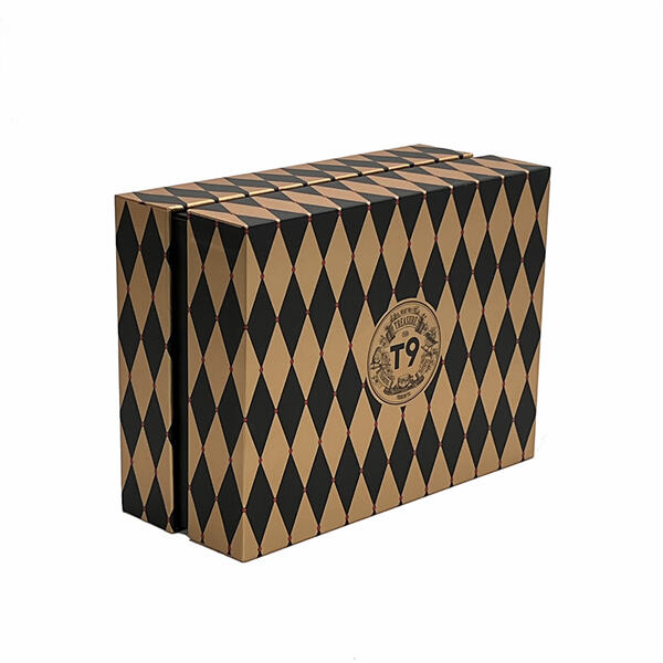 Snack Boxes Packed with Nutritious Options