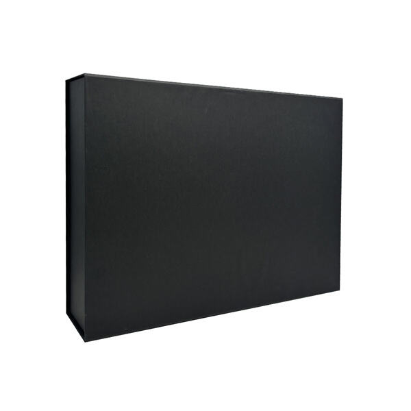 Experience Efficient Shipping with Our Clothing Boxes!