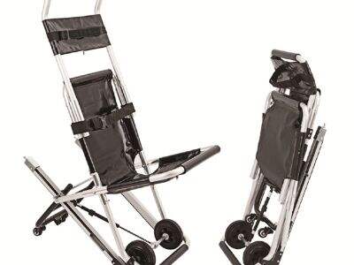 Chaise d'évacuation portable pour un transport sécurisé des personnes à mobilité réduite dans les immeubles urbains de grande hauteur