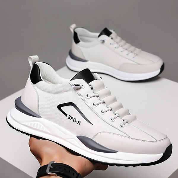 Utilisation de chaussures de sport blanches pour hommes