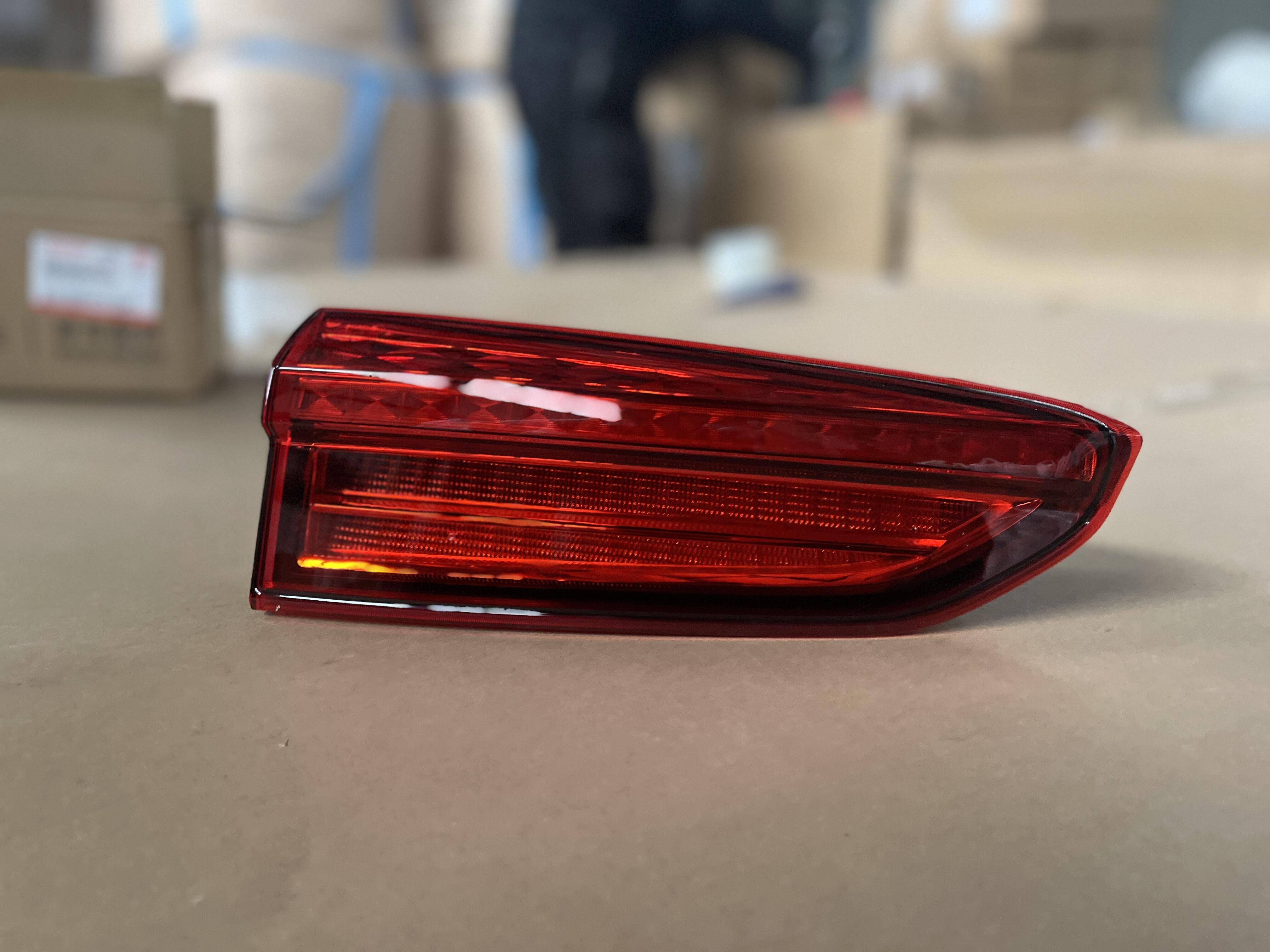 #4133102XST01A High brightness Original Offical Genuine Auto Body Parts GWM HAVAL Car Left Combination Rear Light Assy(TAILGATE) factory