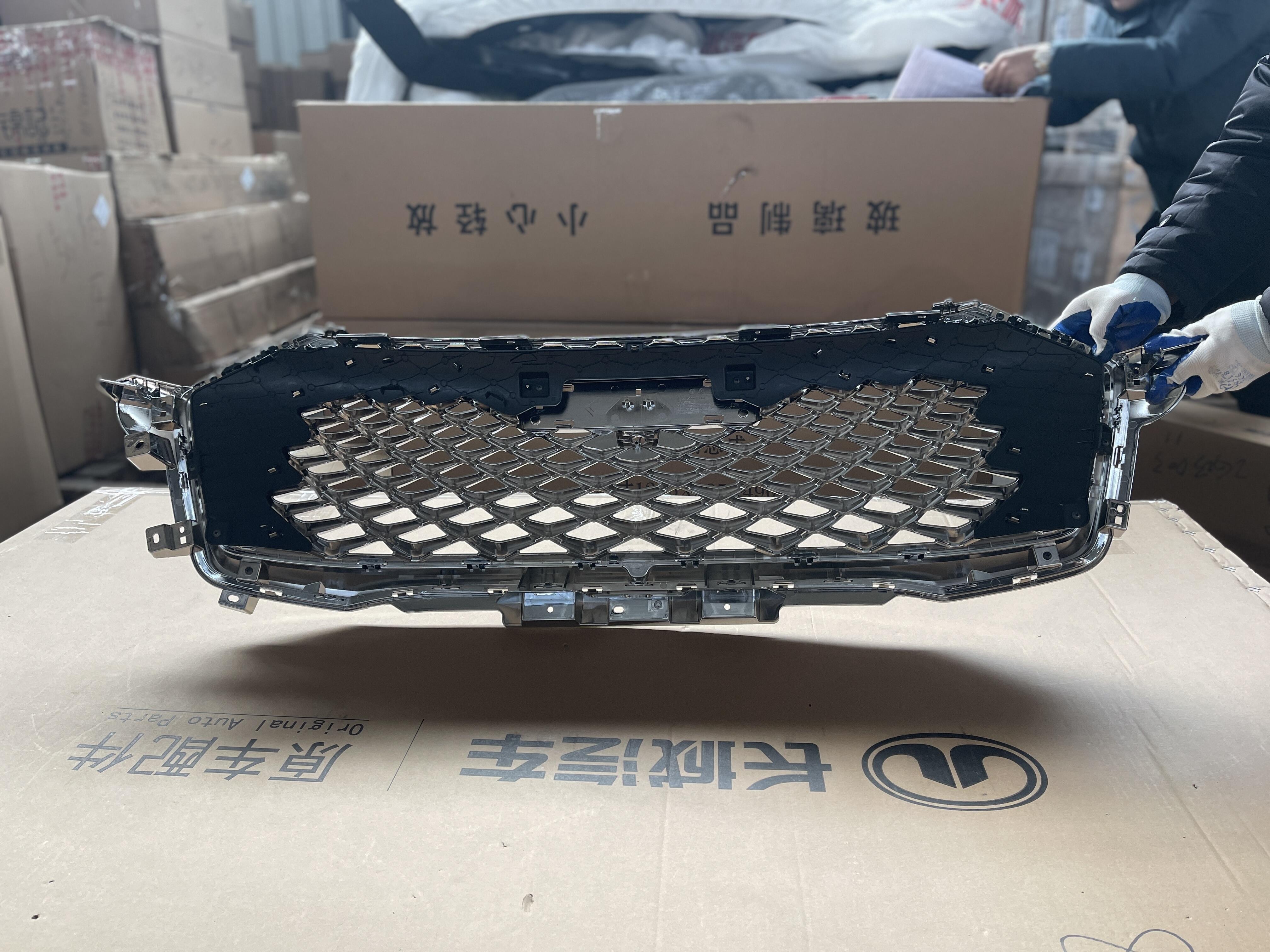 #5509128XKN01A Lightweight Original Offical Genuine Auto Body Parts GWM HAVAL Car Radiator Grille Assy manufacture