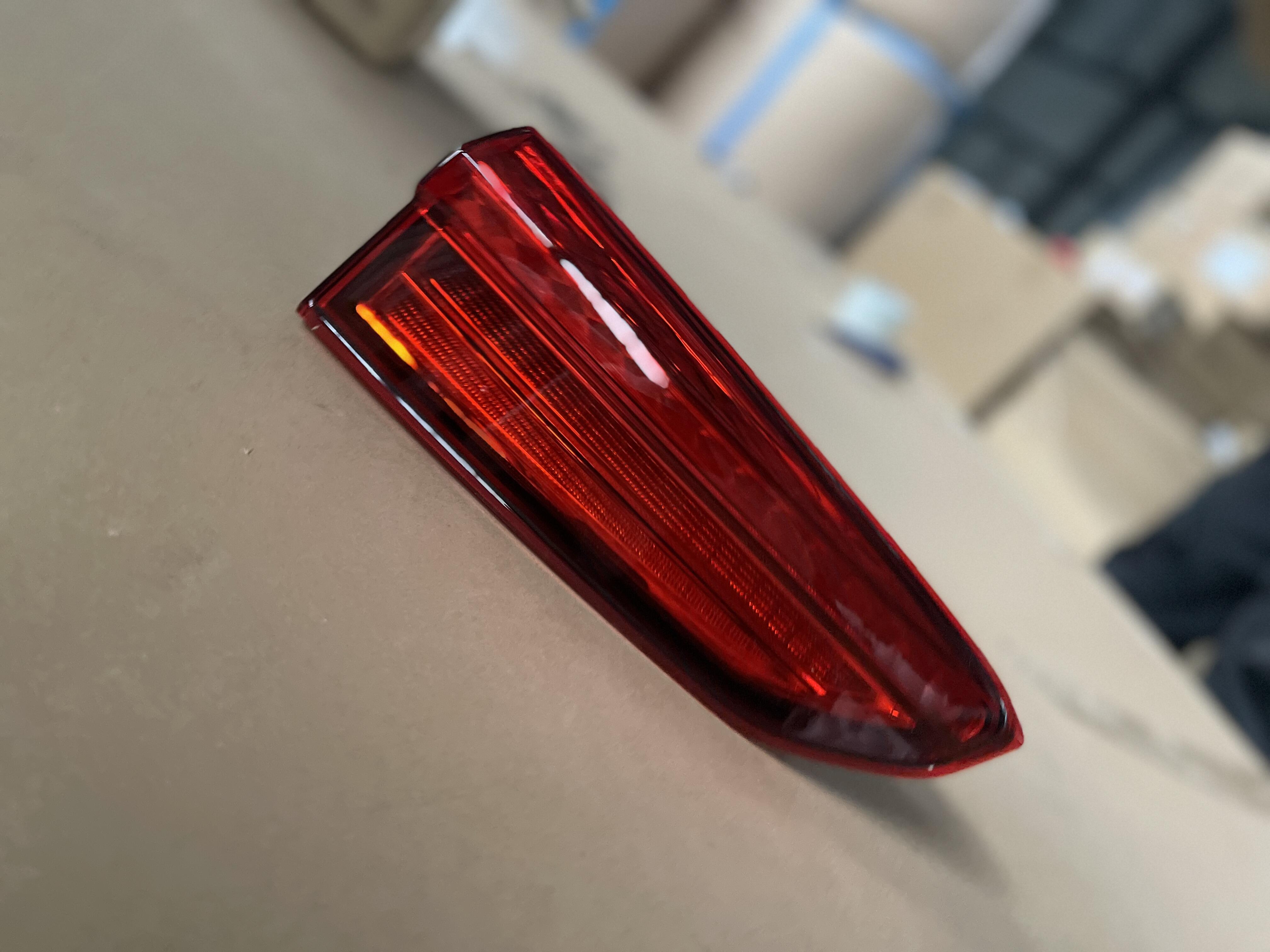 #4133102XST01A High brightness Original Offical Genuine Auto Body Parts GWM HAVAL Car Left Combination Rear Light Assy(TAILGATE) factory