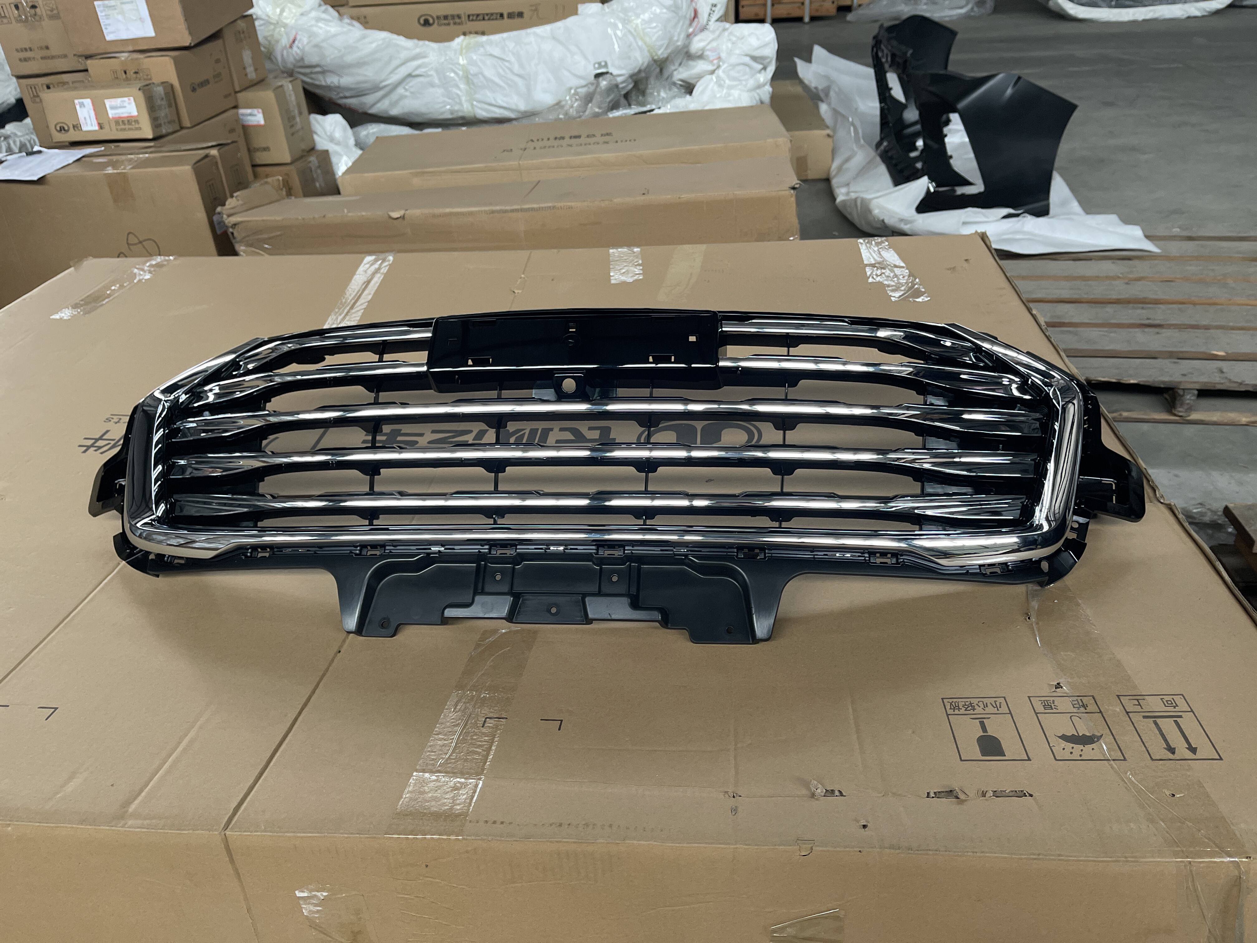 #5509132XST01A Lightweight Original Offical Genuine Auto Body Parts GWM HAVAL Car Radiator Grille Assembly factory