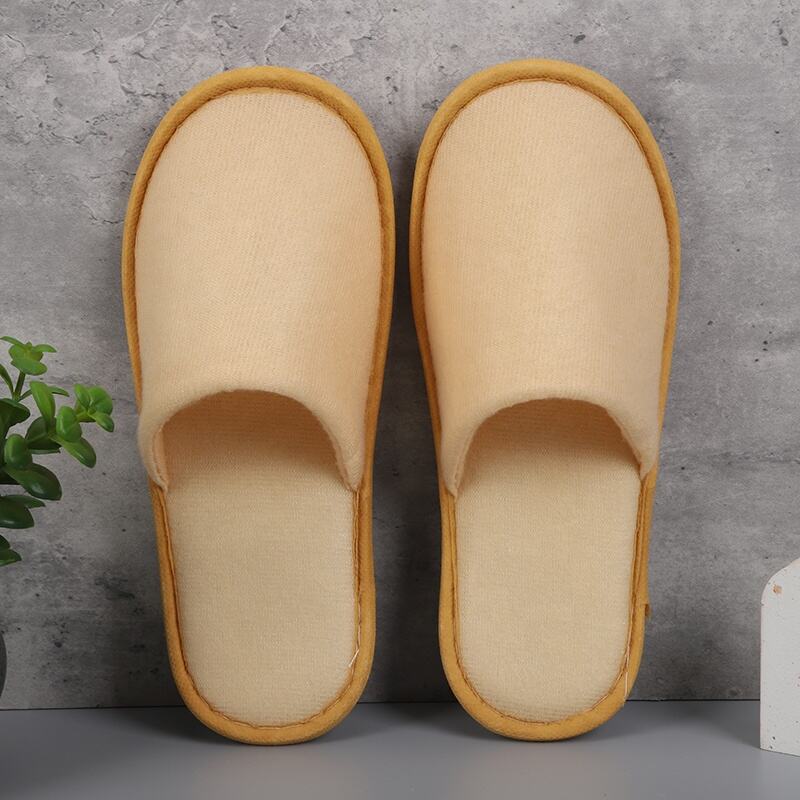 Custom Logo Sewing Label Luxury Disposable Comfortable Soft Spa Indoor Slipper Hotel manufacture