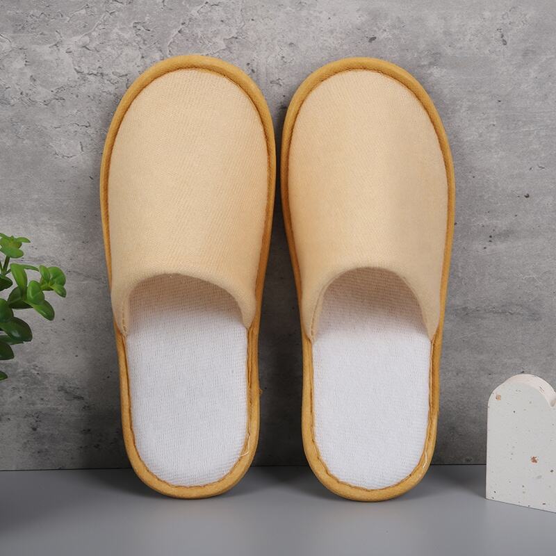 Custom Logo Sewing Label Luxury Disposable Comfortable Soft Spa Indoor Slipper Hotel manufacture