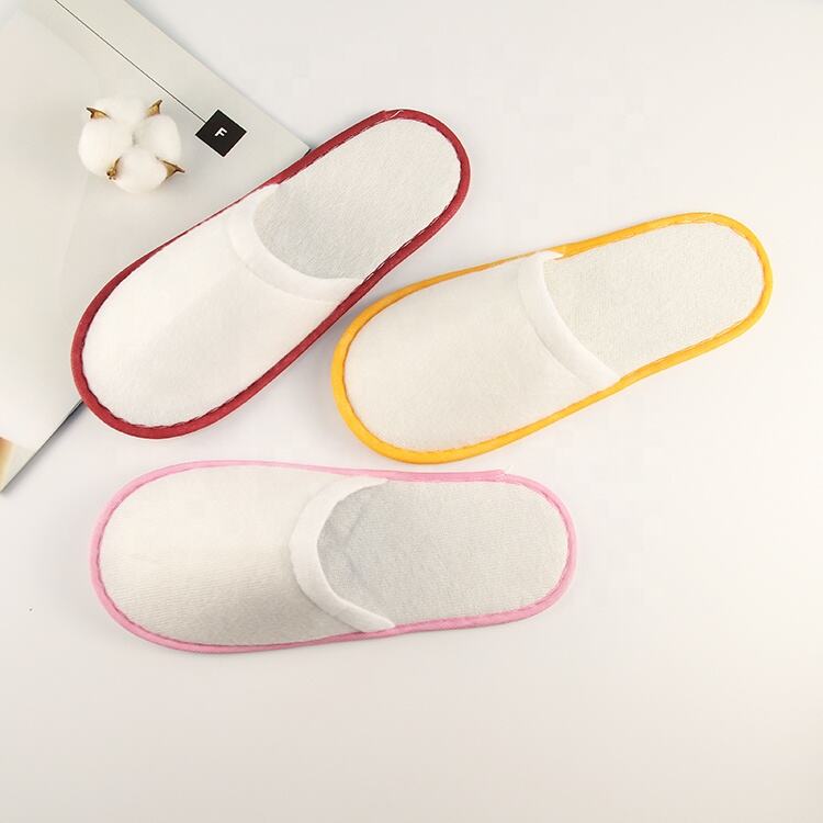 New design bath non-woven slipper wholesale household commercial disposable slippers Hotel amenities factory