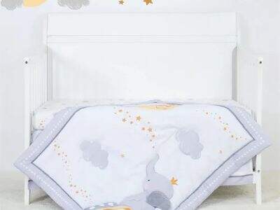 Fabricación de juegos de sábanas para cuna con procesos textiles respetuosos con el medio ambiente