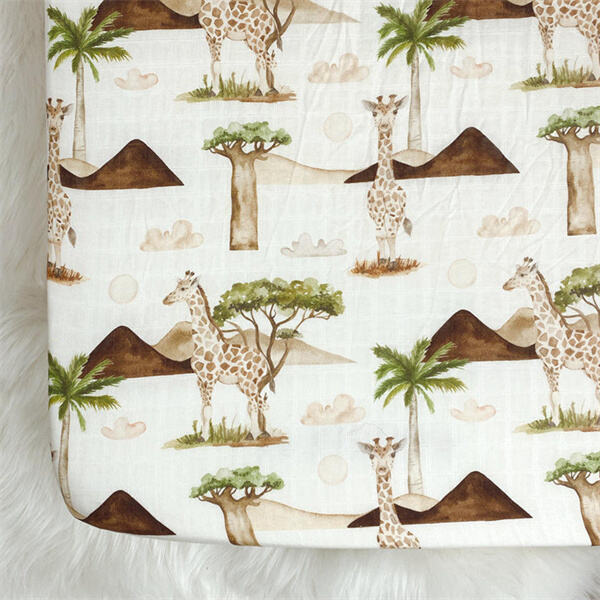The benefits of using a giraffe crib sheet for your baby's sleep