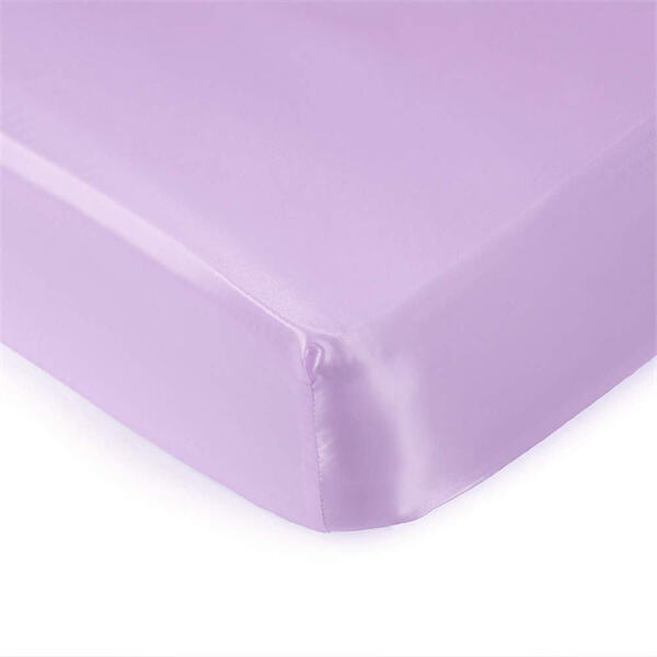 Trendy color choice for modern nursery decor