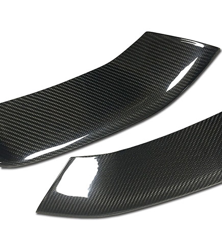 VERSNELLEN: Elevate Your Car's Style with Precision Front Splitter Spoilers