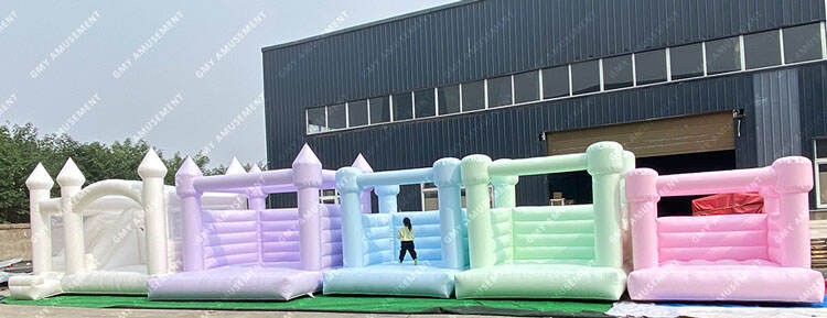 bounce house (2).jpg