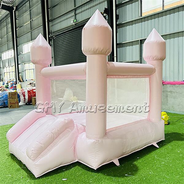 How to use Small Inflatable Bounce House?